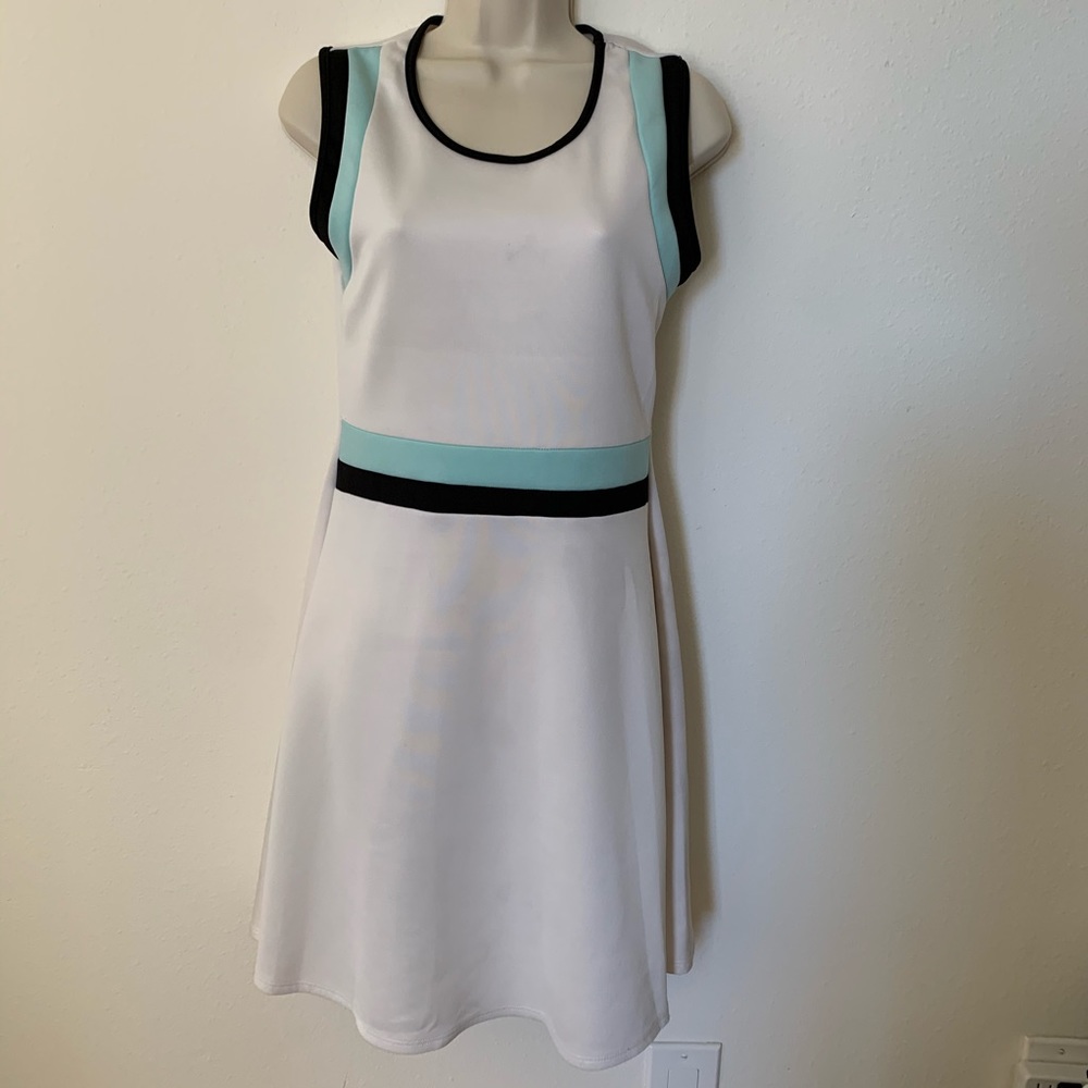 Women White Dress Los Angeles Polyester Dress SZ M